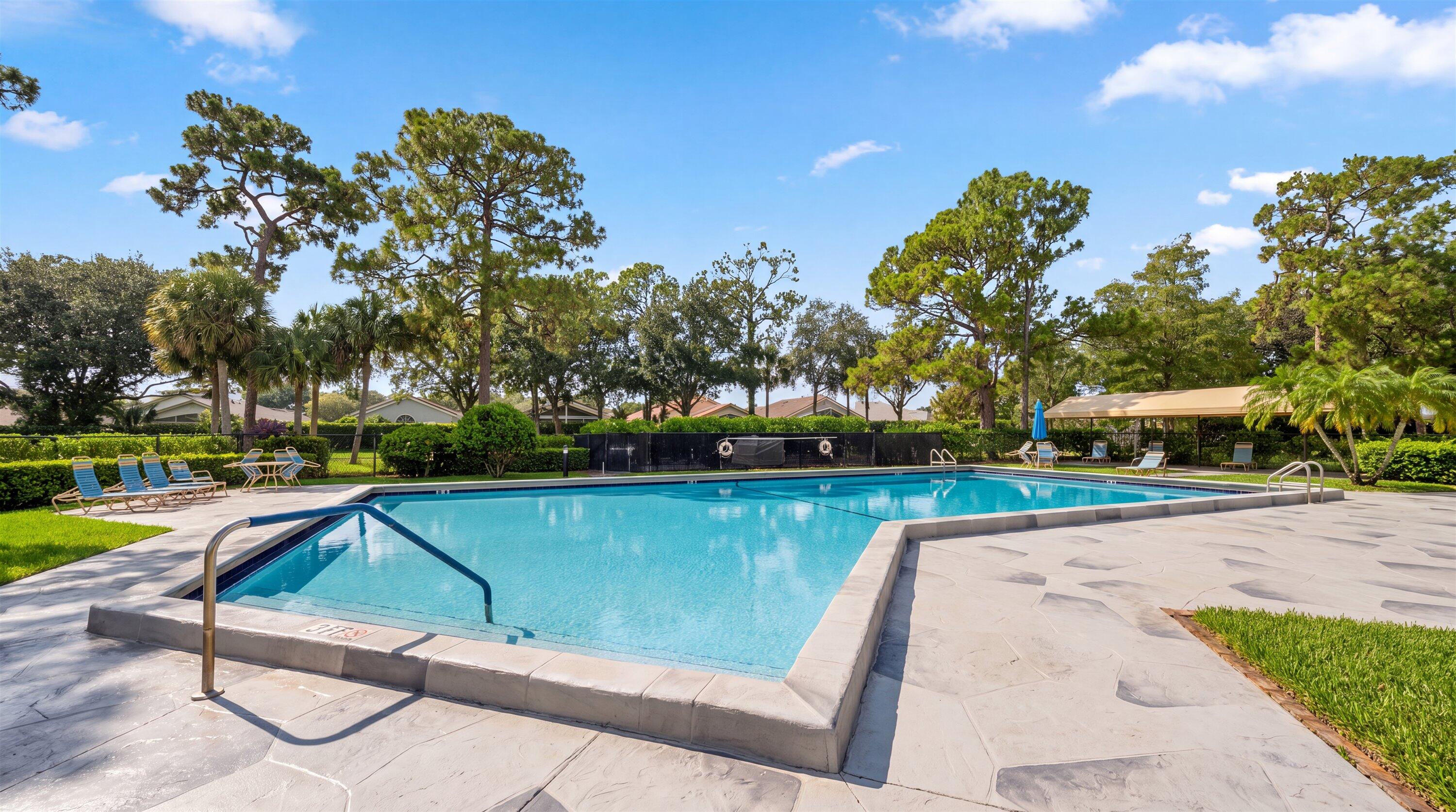 STRATHMORE GATE WEST UNIT 1 - Residential