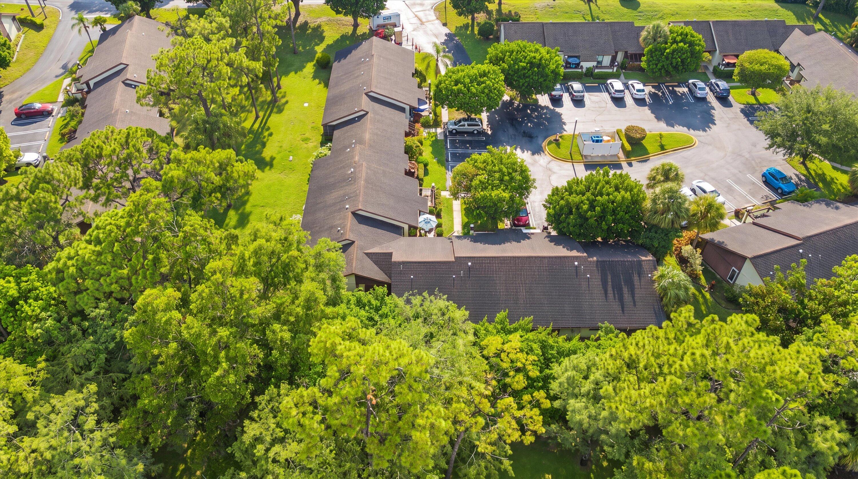 STRATHMORE GATE WEST UNIT 1 - Residential