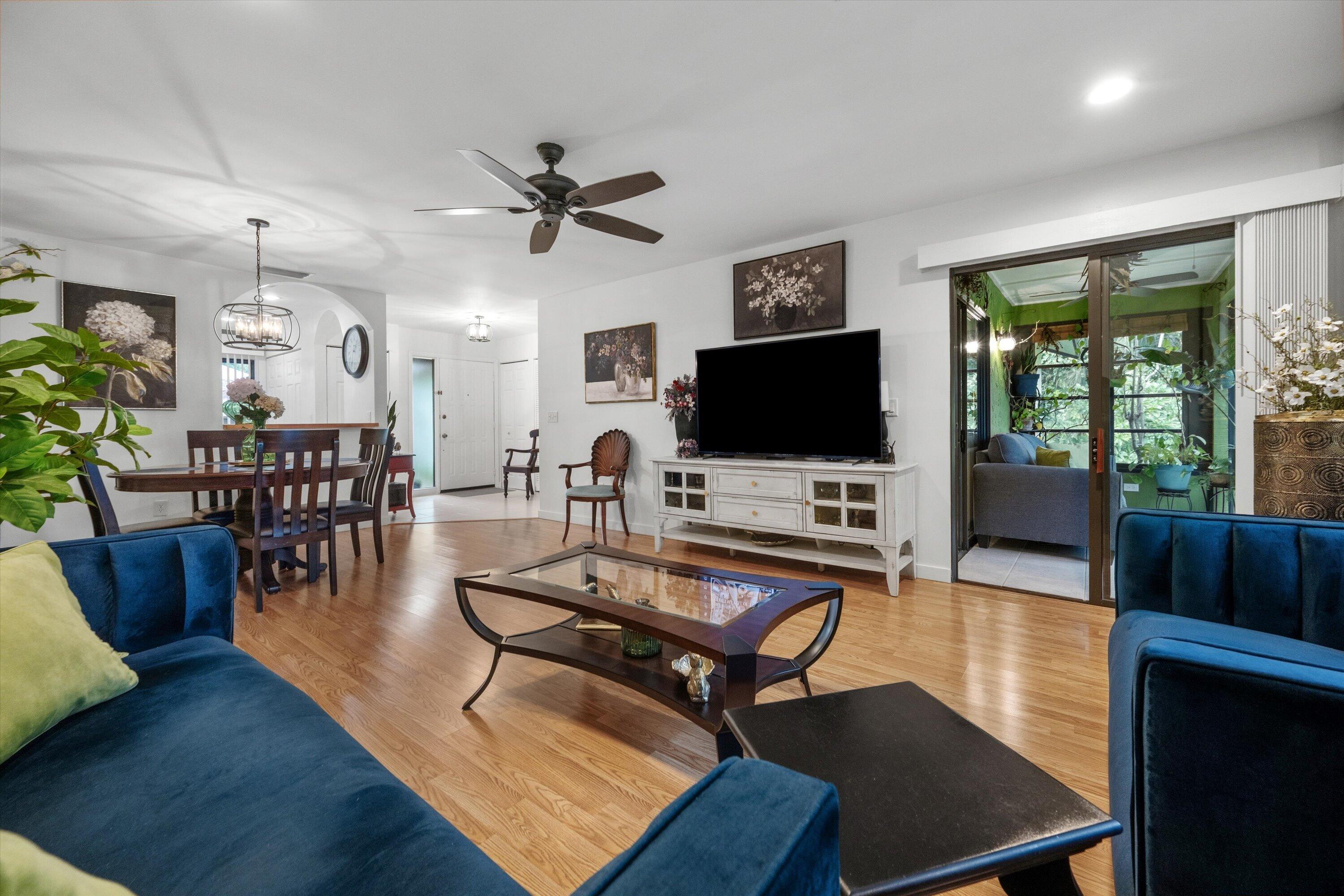 STRATHMORE GATE WEST UNIT 1 - Residential