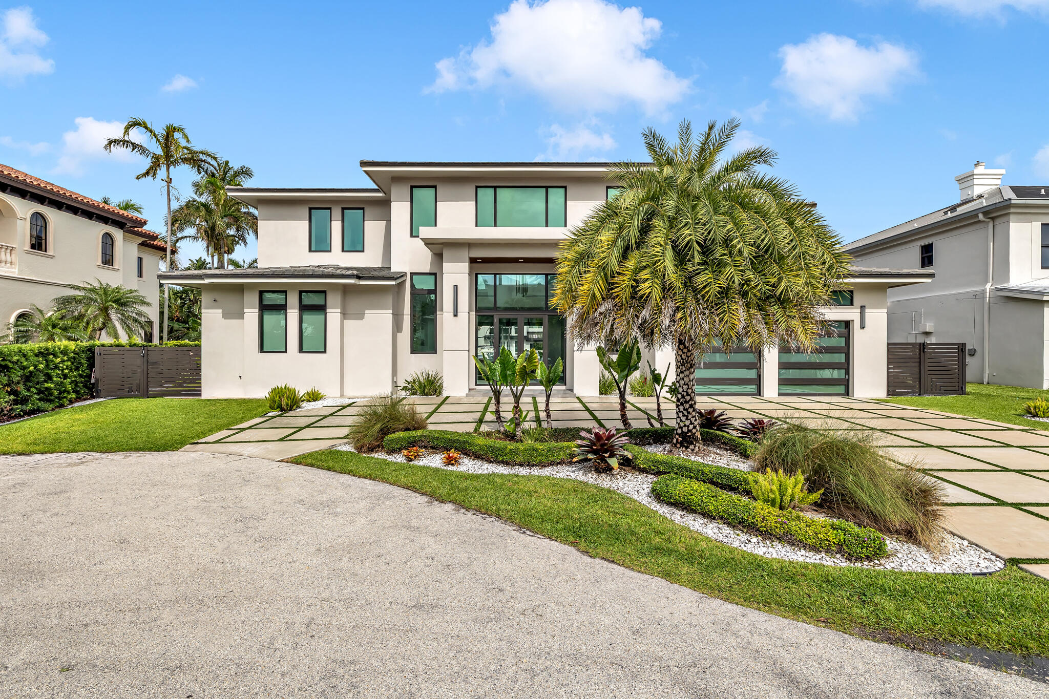 VENETIAN ISLES 1ST SEC - Residential