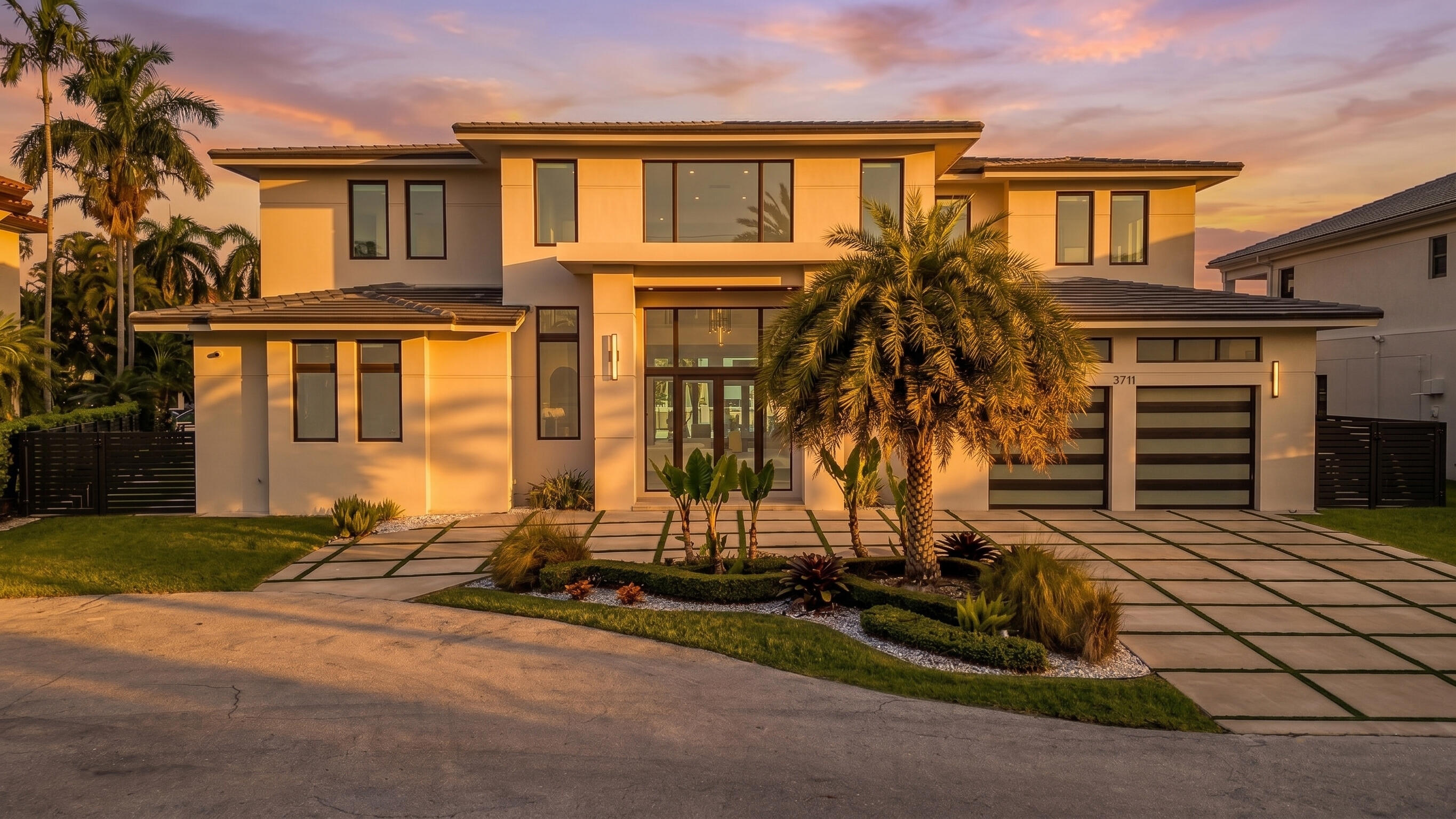 VENETIAN ISLES 1ST SEC - Residential
