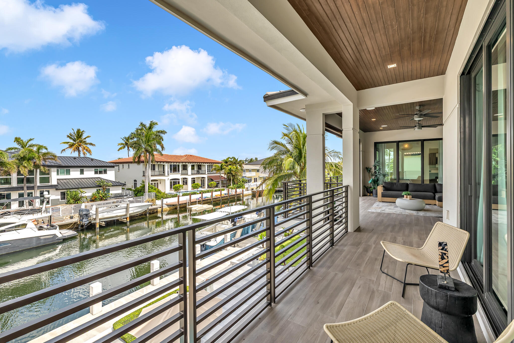 VENETIAN ISLES 1ST SEC - Residential