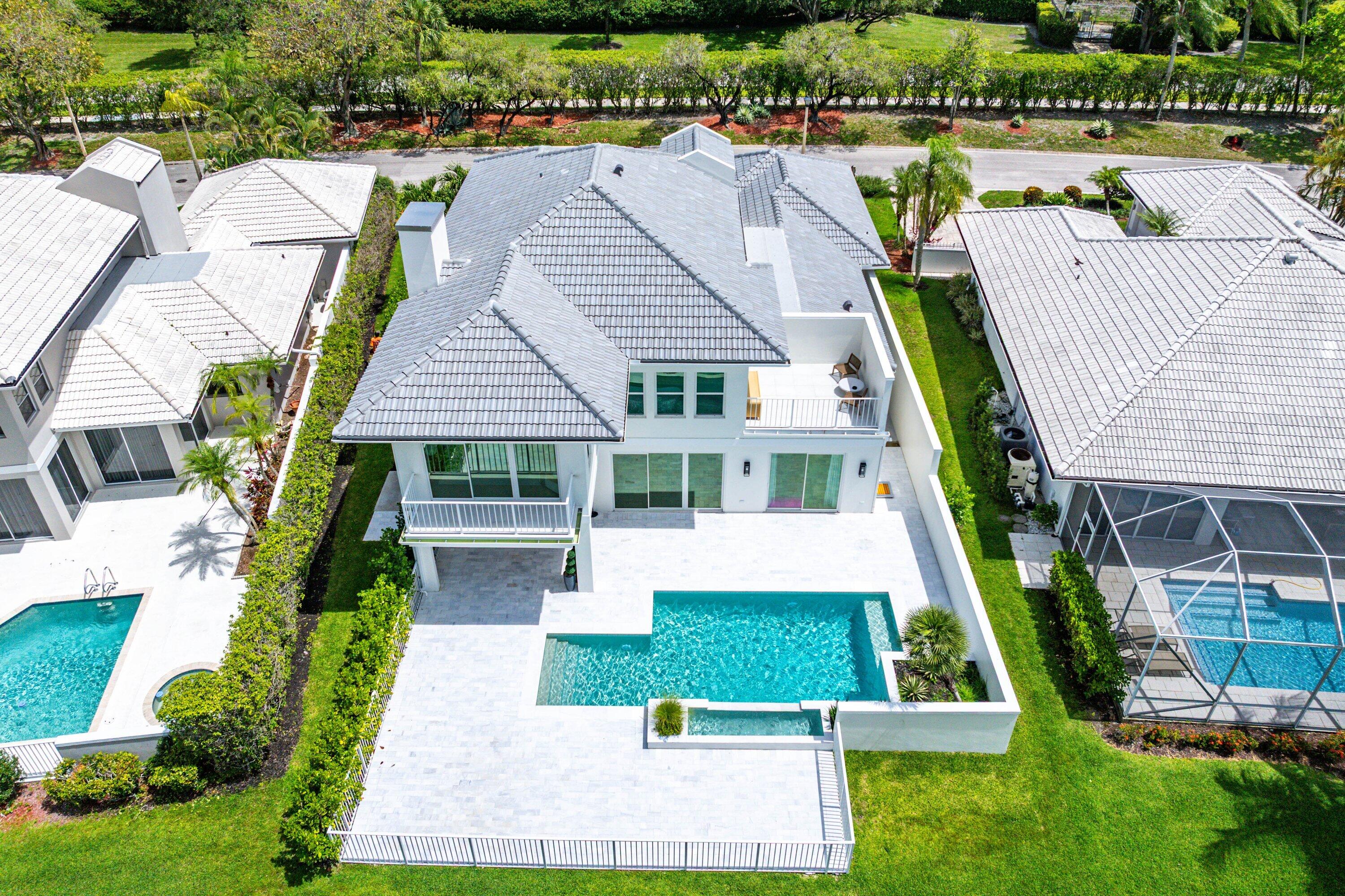 BREAKERS WEST 9 - Residential