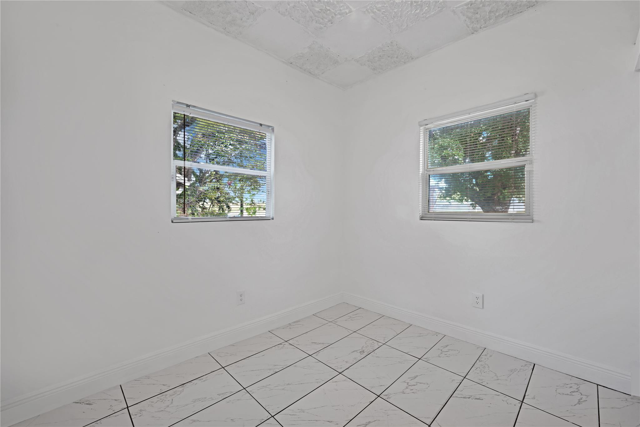 36TH ST MANOR - Residential Lease