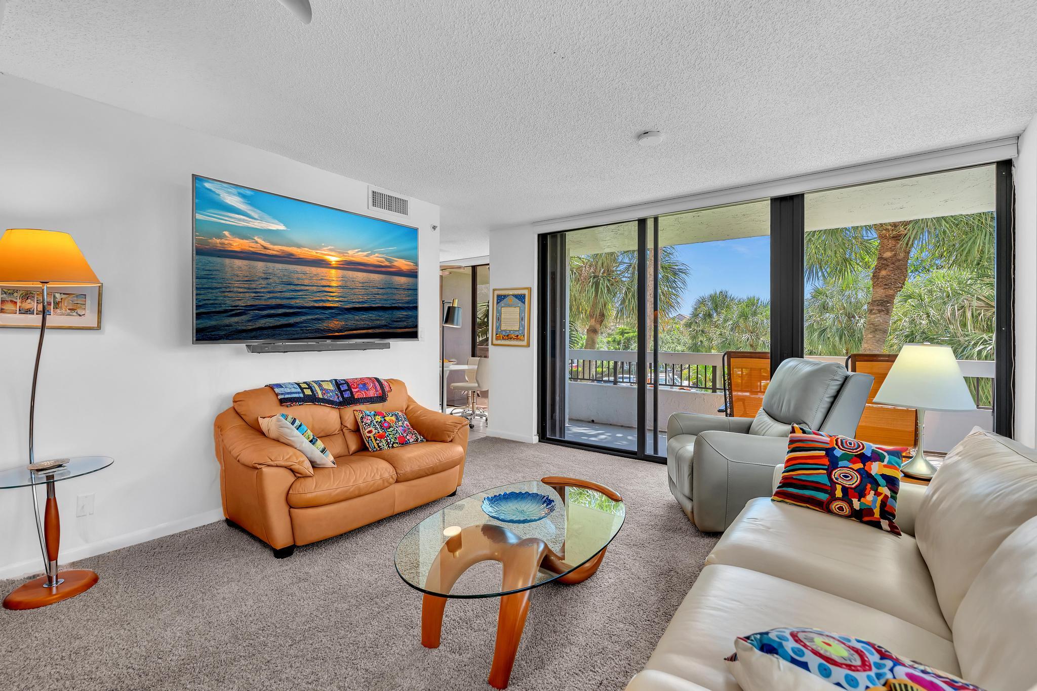 LA RESIDENCE CONDO - Residential