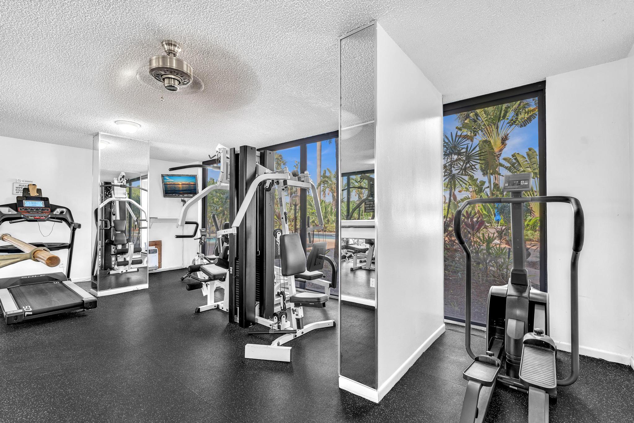 LA RESIDENCE CONDO - Residential