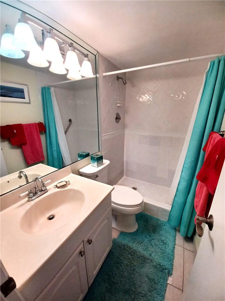Island Club - Residential