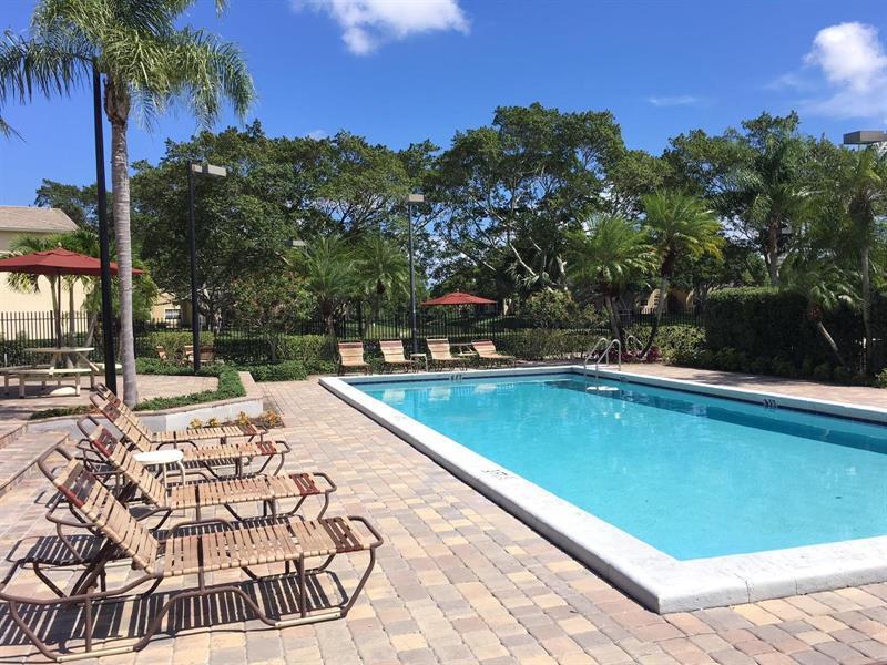 WATERS EDGE AT DEERFIELD CONDO - Residential Lease