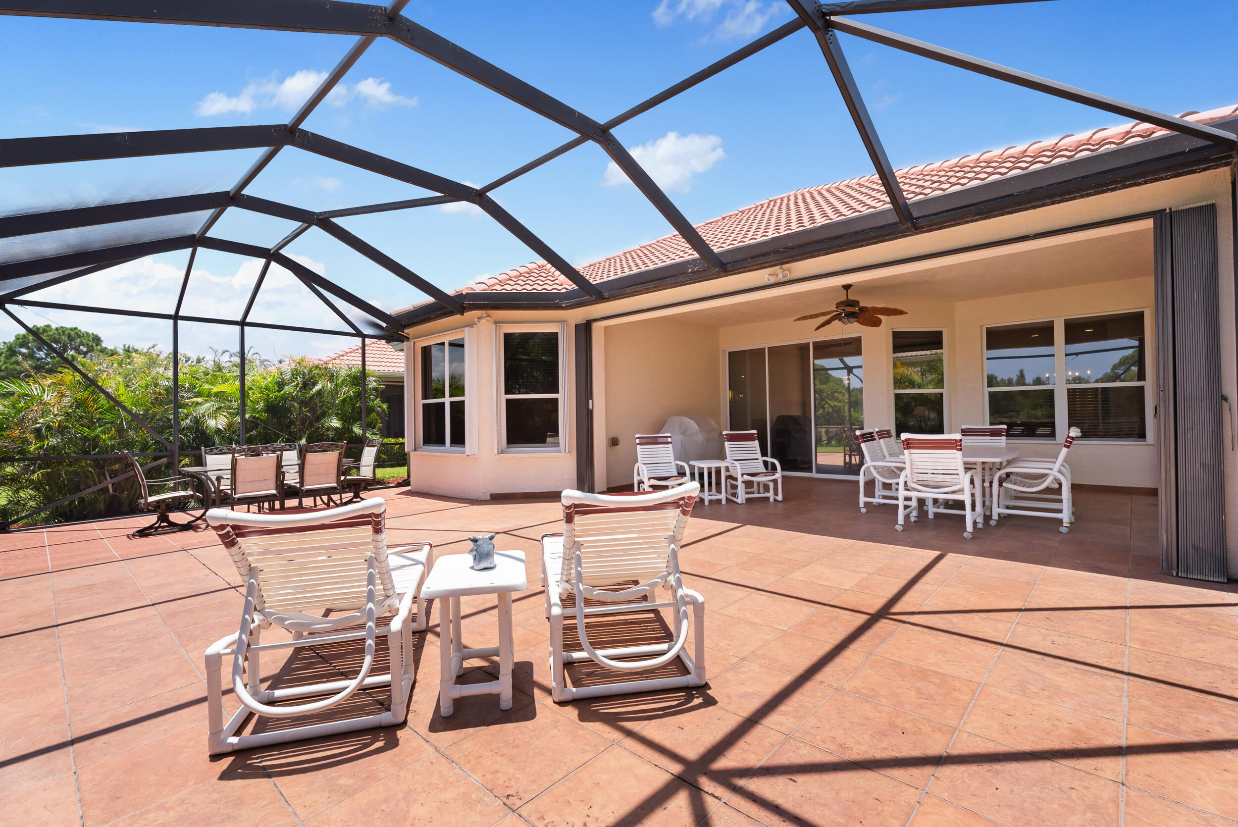 JENSEN BEACH COUNTRY CLUB - Residential