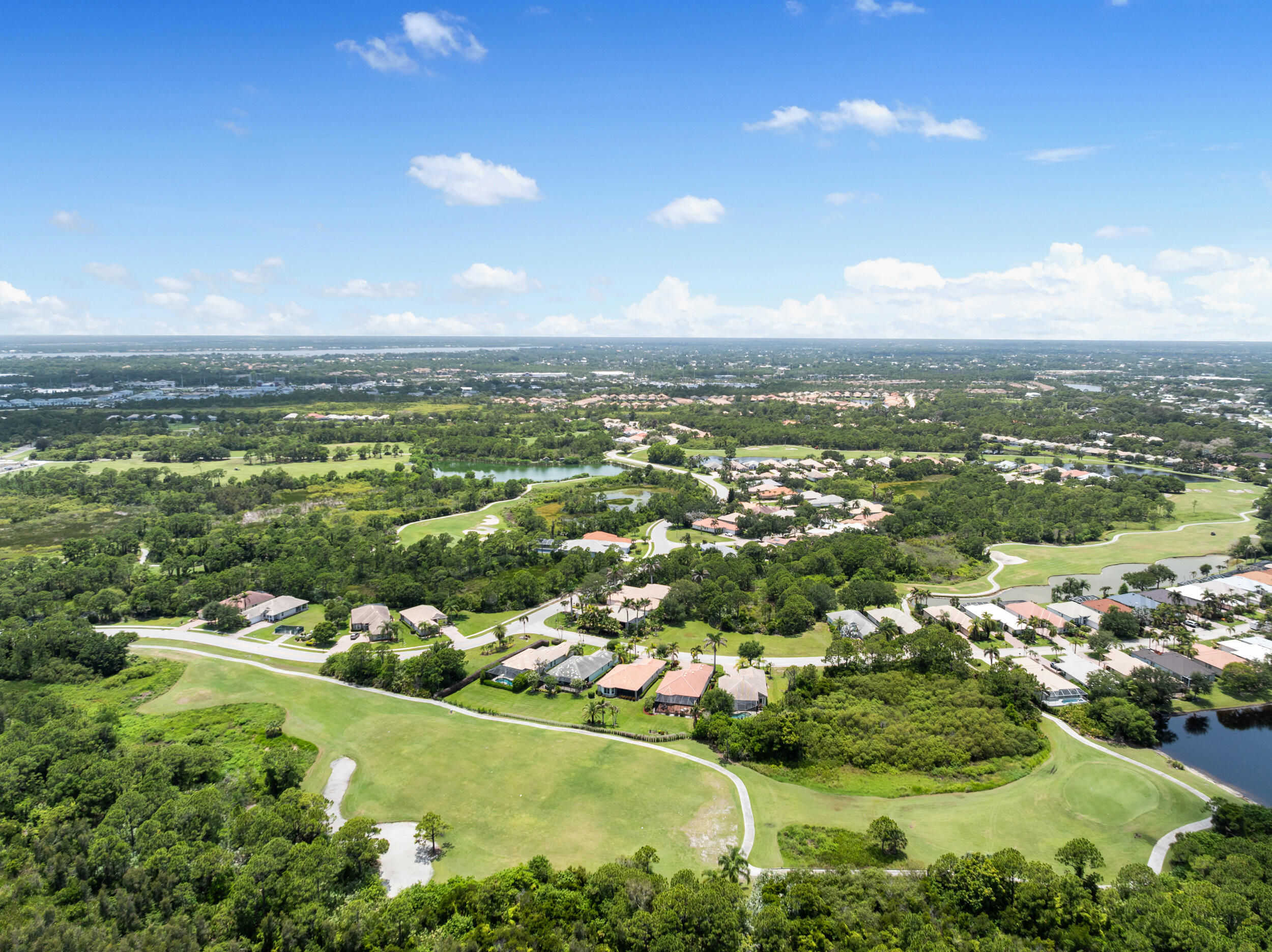 JENSEN BEACH COUNTRY CLUB - Residential