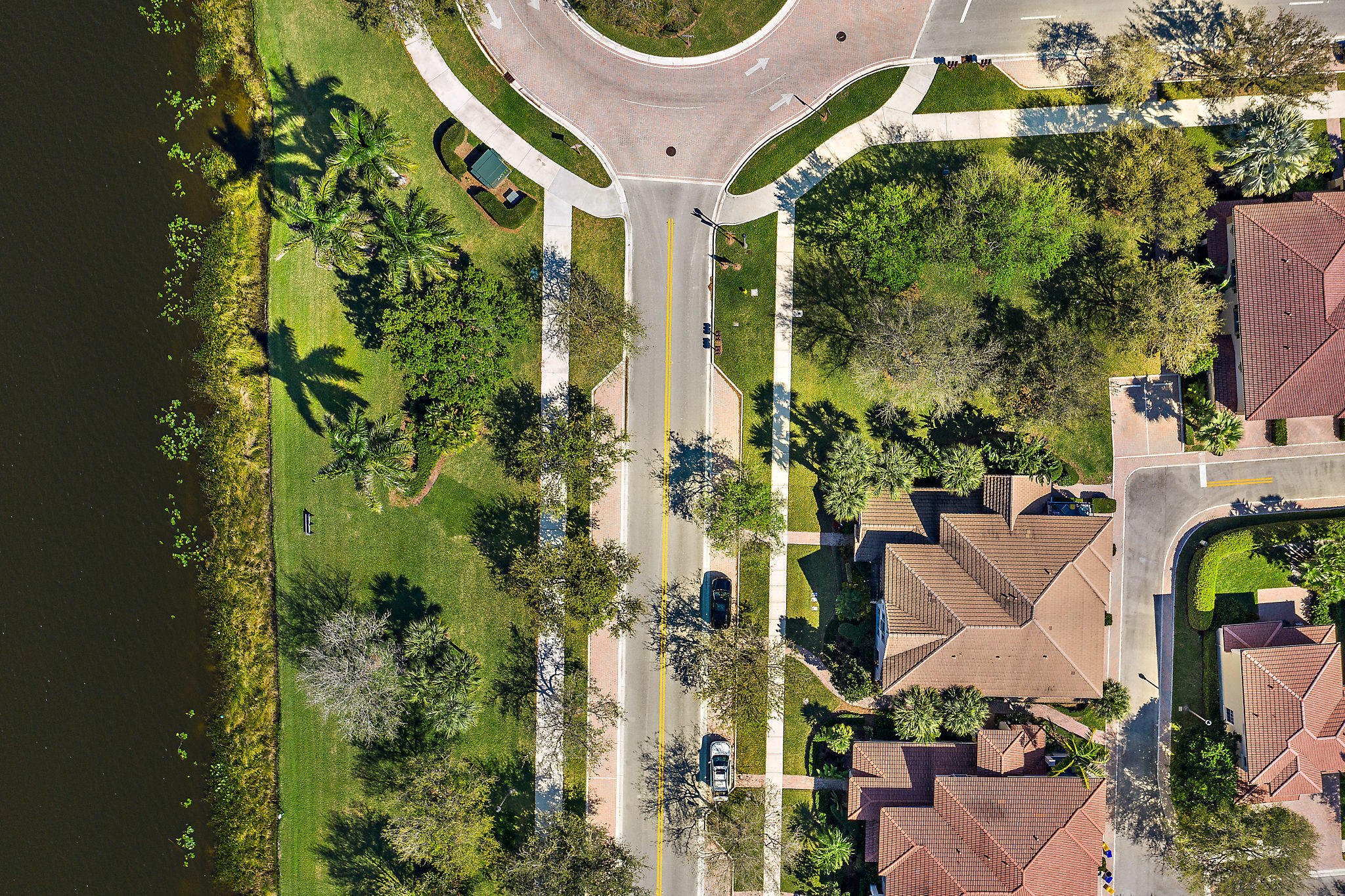 MANSIONS AT EVERGRENE WEST CONDO - Residential Lease