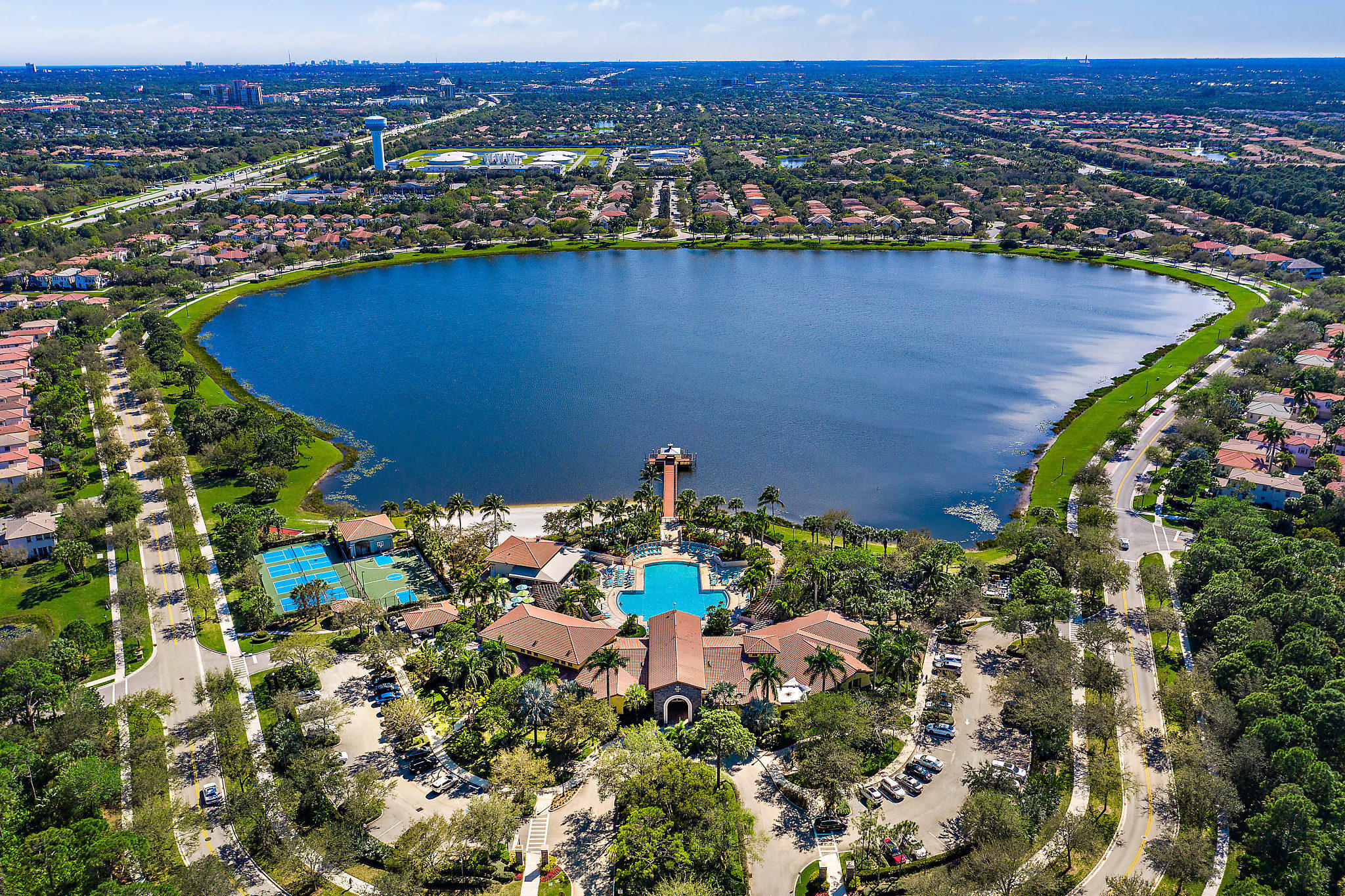 MANSIONS AT EVERGRENE WEST CONDO - Residential Lease