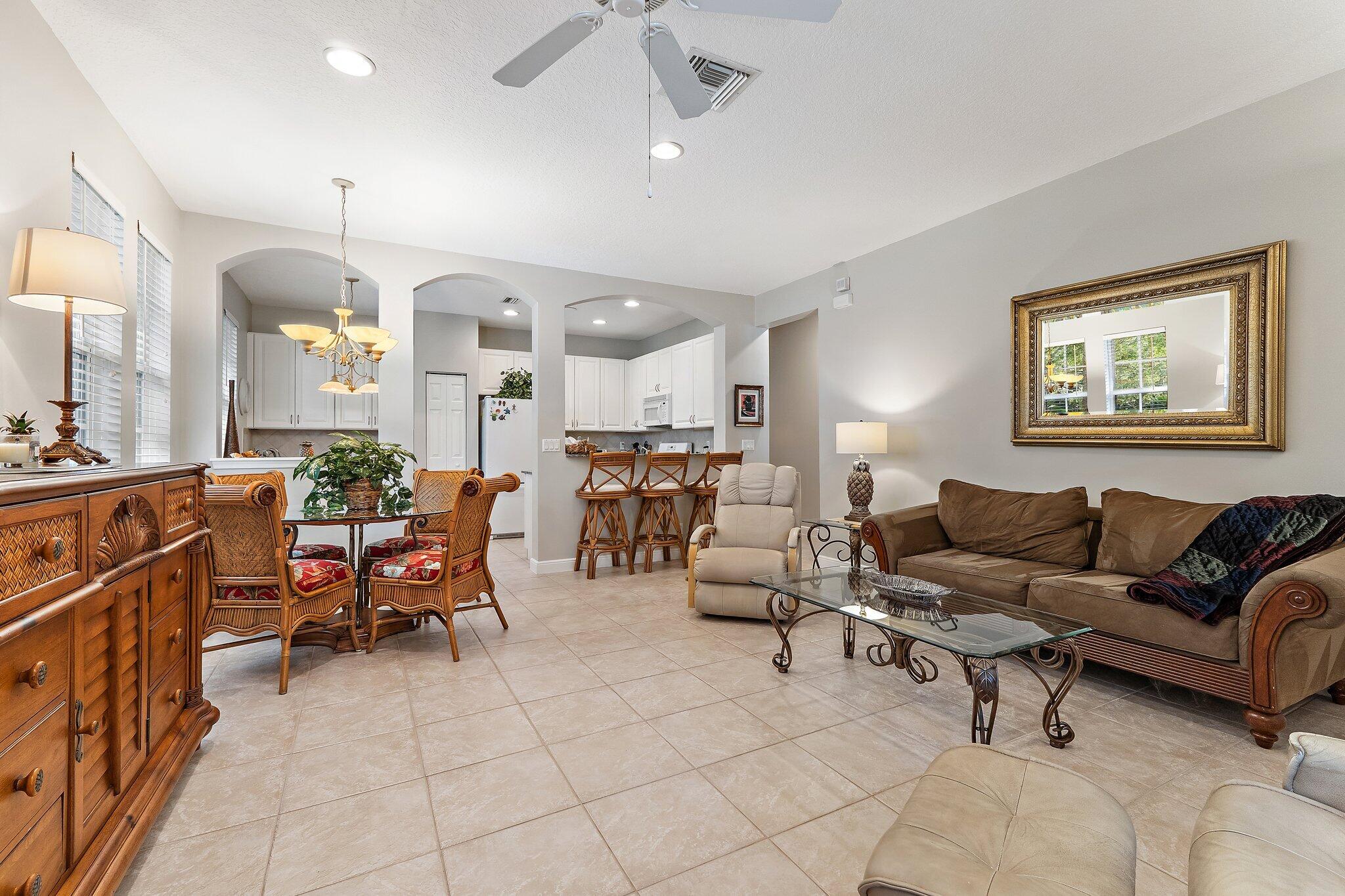 MANSIONS AT EVERGRENE WEST CONDO - Residential Lease