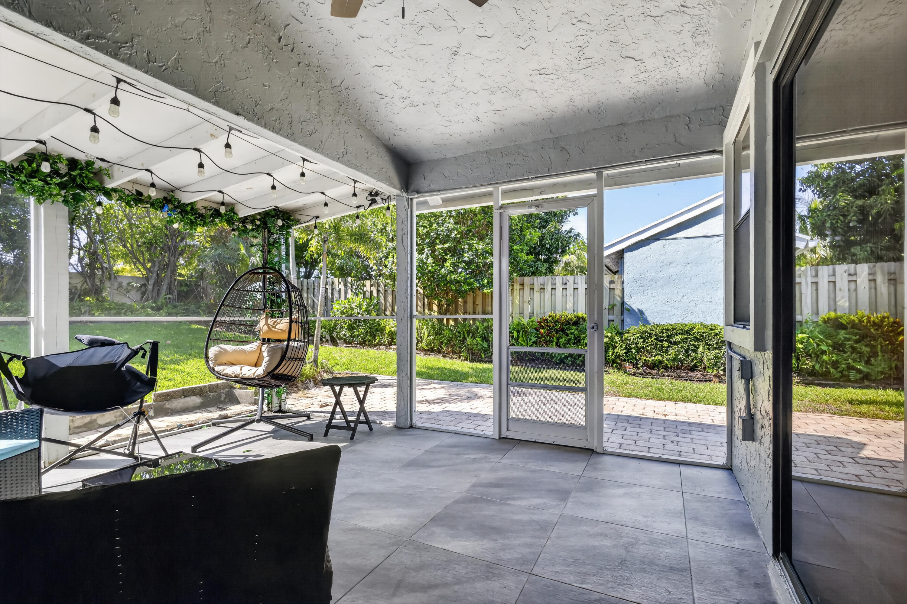 RAINBERRY LAKE PH III-B - Residential
