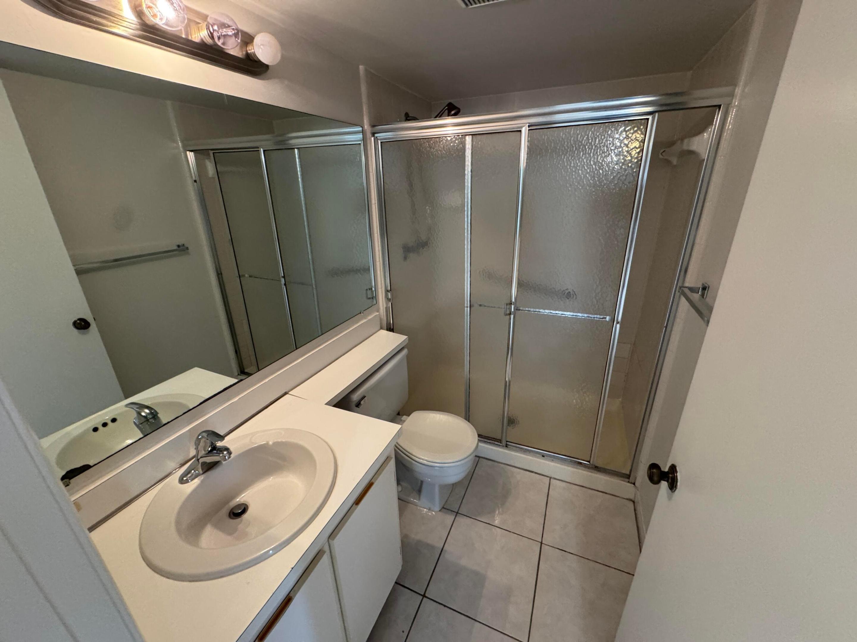 PALM CLUB VILLAGE II CONDO - Residential Lease