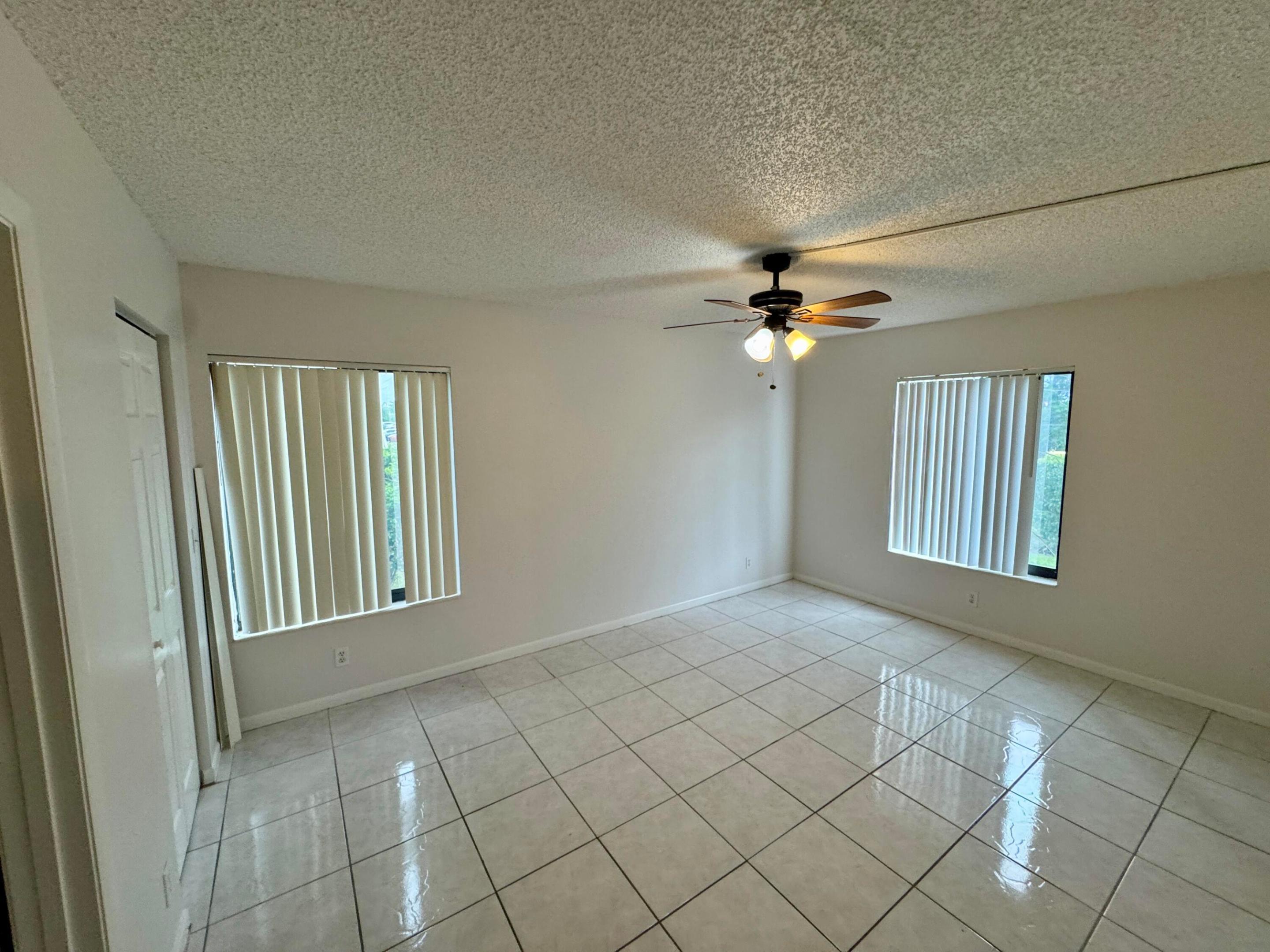 PALM CLUB VILLAGE II CONDO - Residential Lease