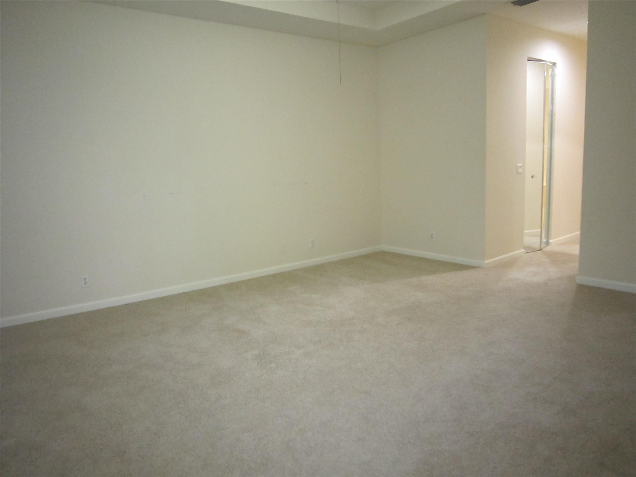 WYCLIFFE TR I - Residential Lease