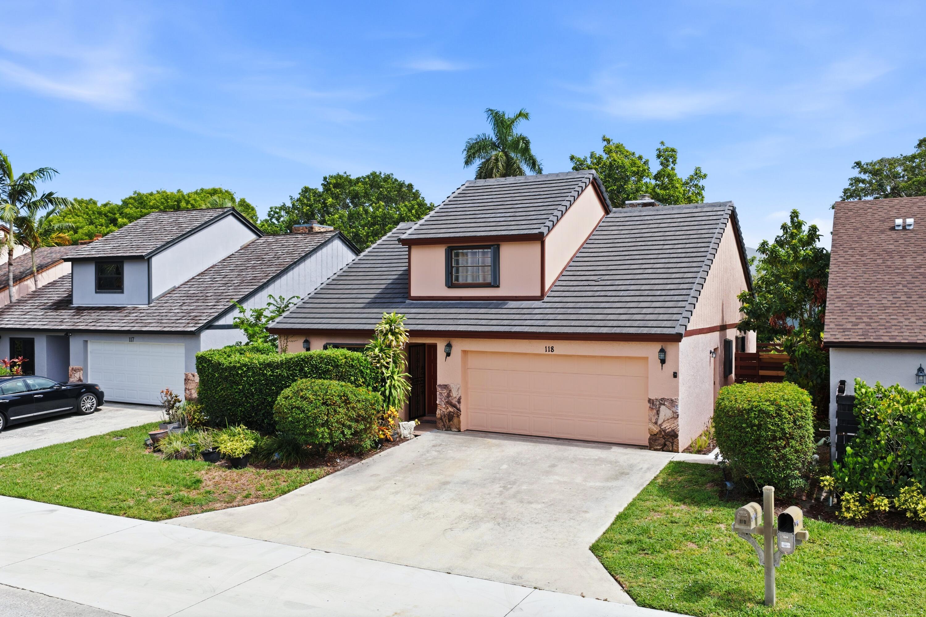BEAUMONT PLACE - Residential