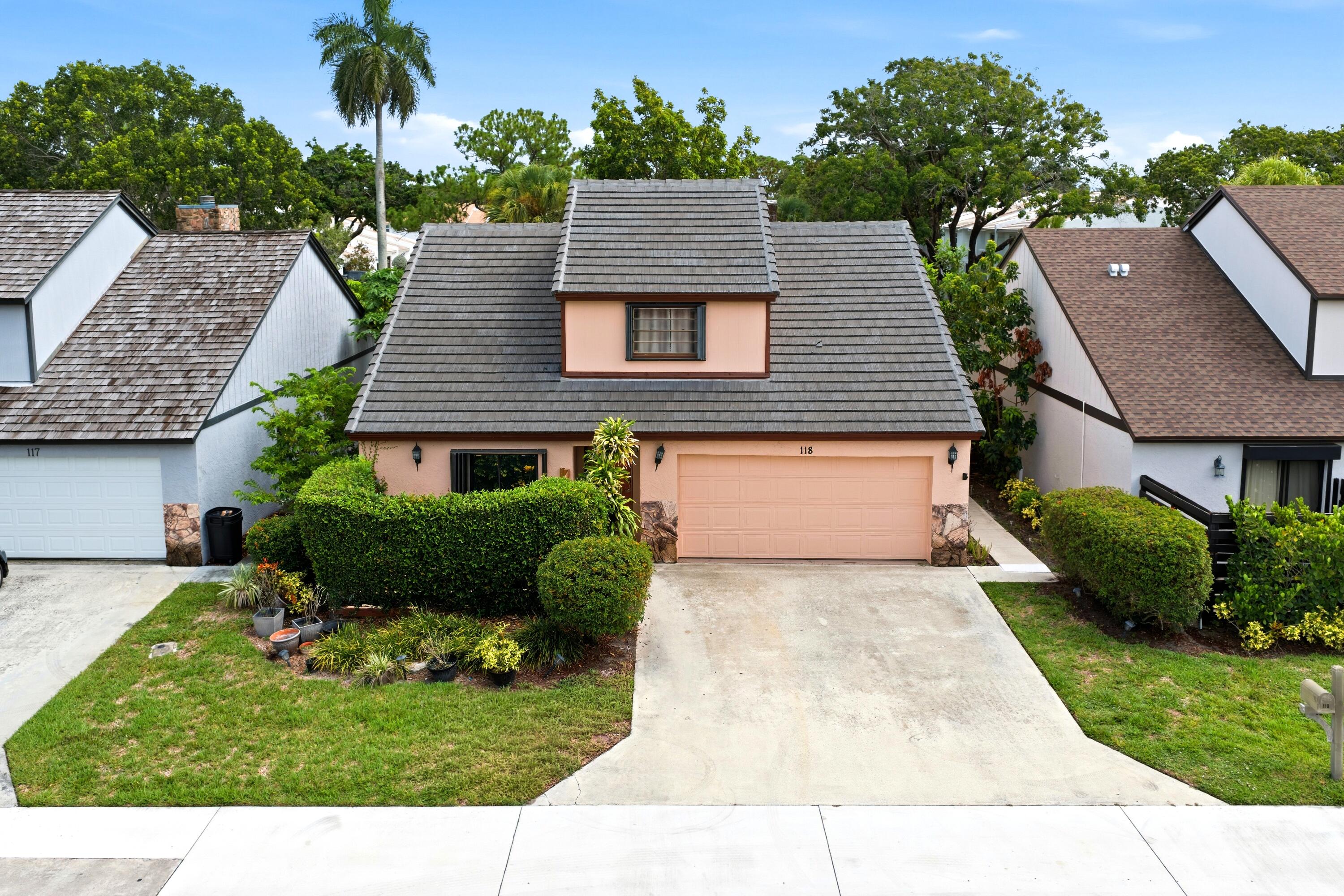 BEAUMONT PLACE - Residential