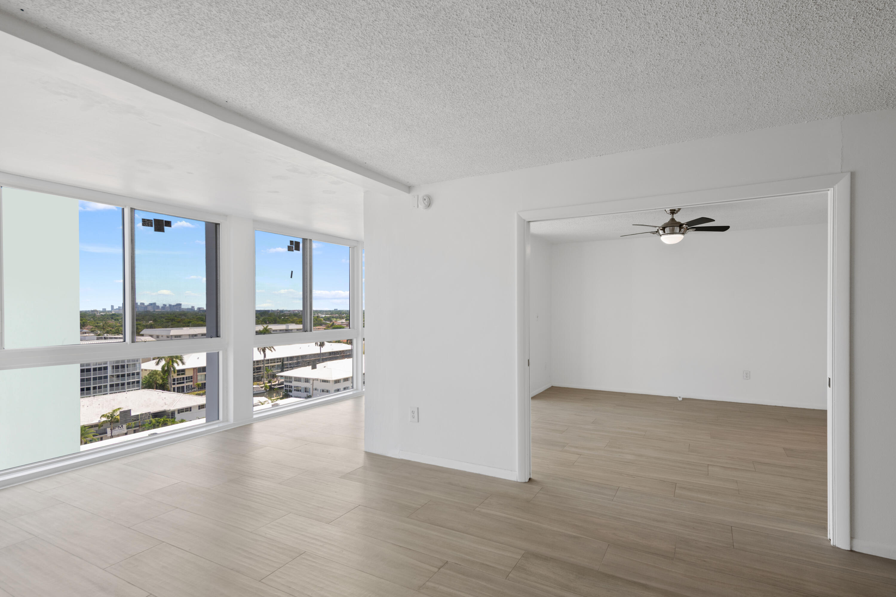 ROYAL MARINER CONDO - Residential