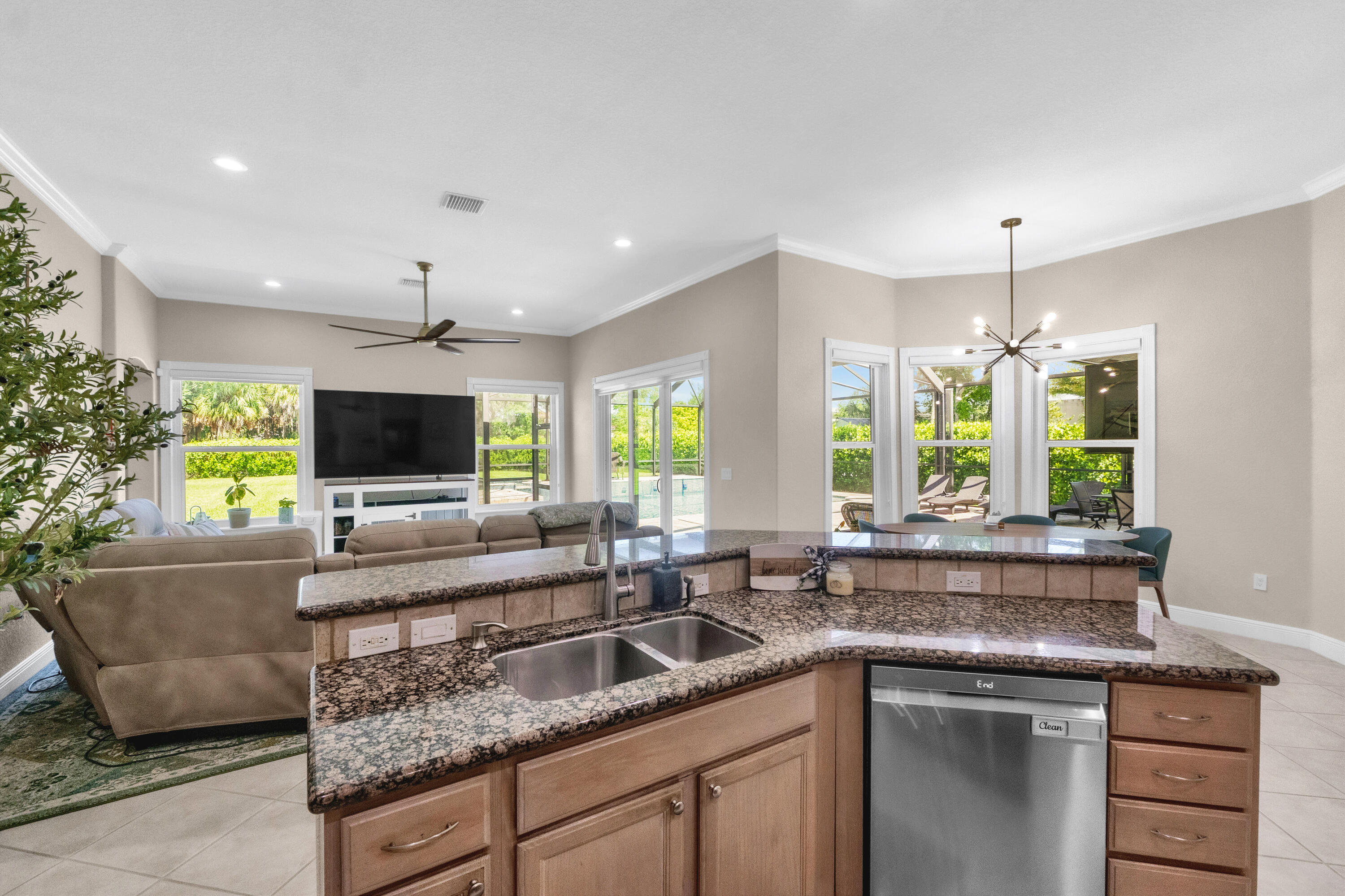 Pine Tree Estates - Residential