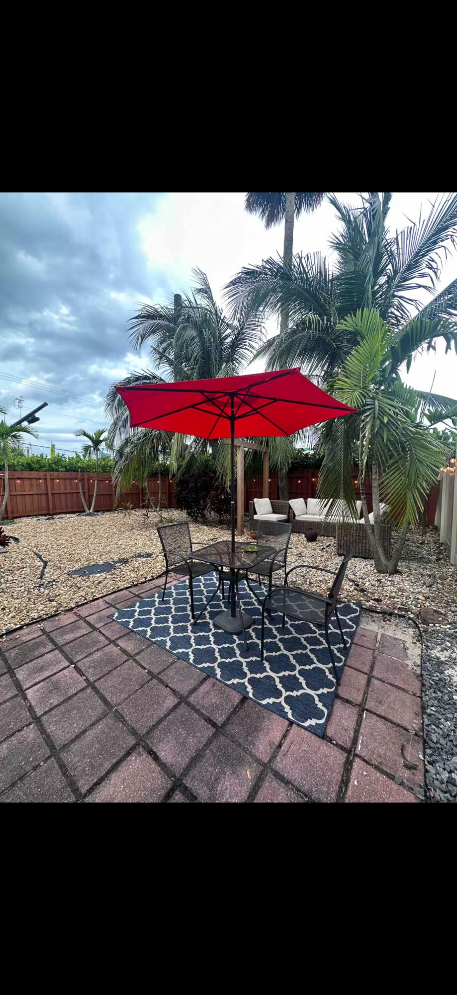 LAUDERDALE - Residential Income