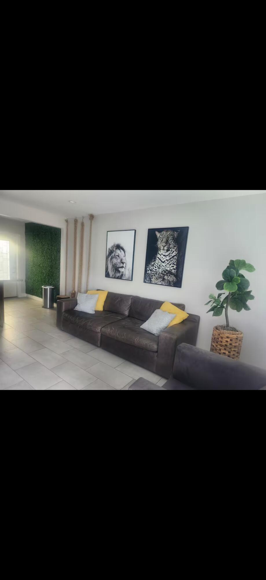 LAUDERDALE - Residential Income
