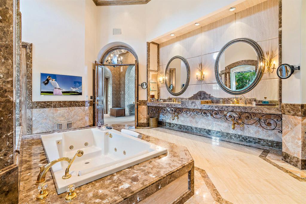 Admirals Cove - Residential