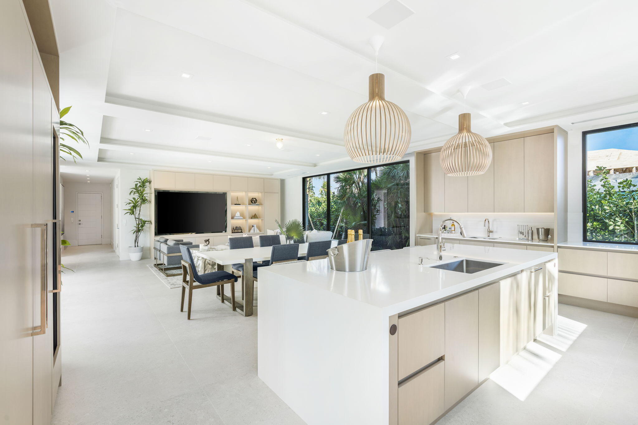 IBIS ISLE - Residential