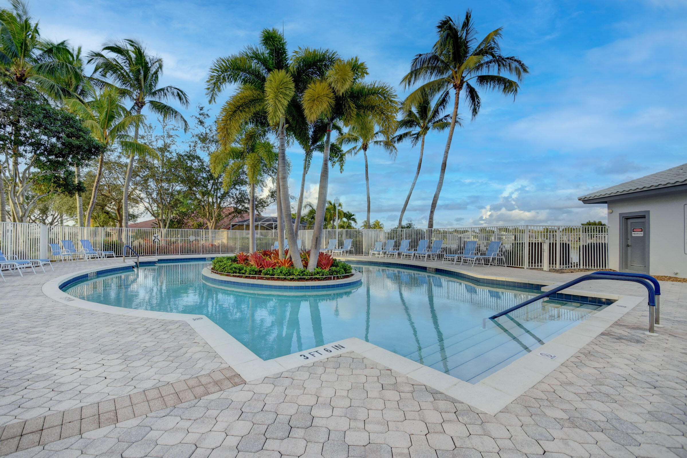 BAYWINDS RPD 3 - Residential