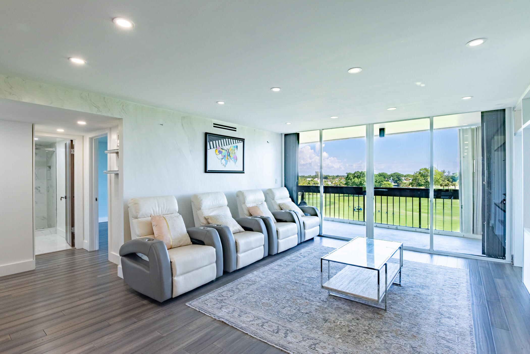 LANDS OF THE PRESIDENT CONDO 2 , - Residential Lease