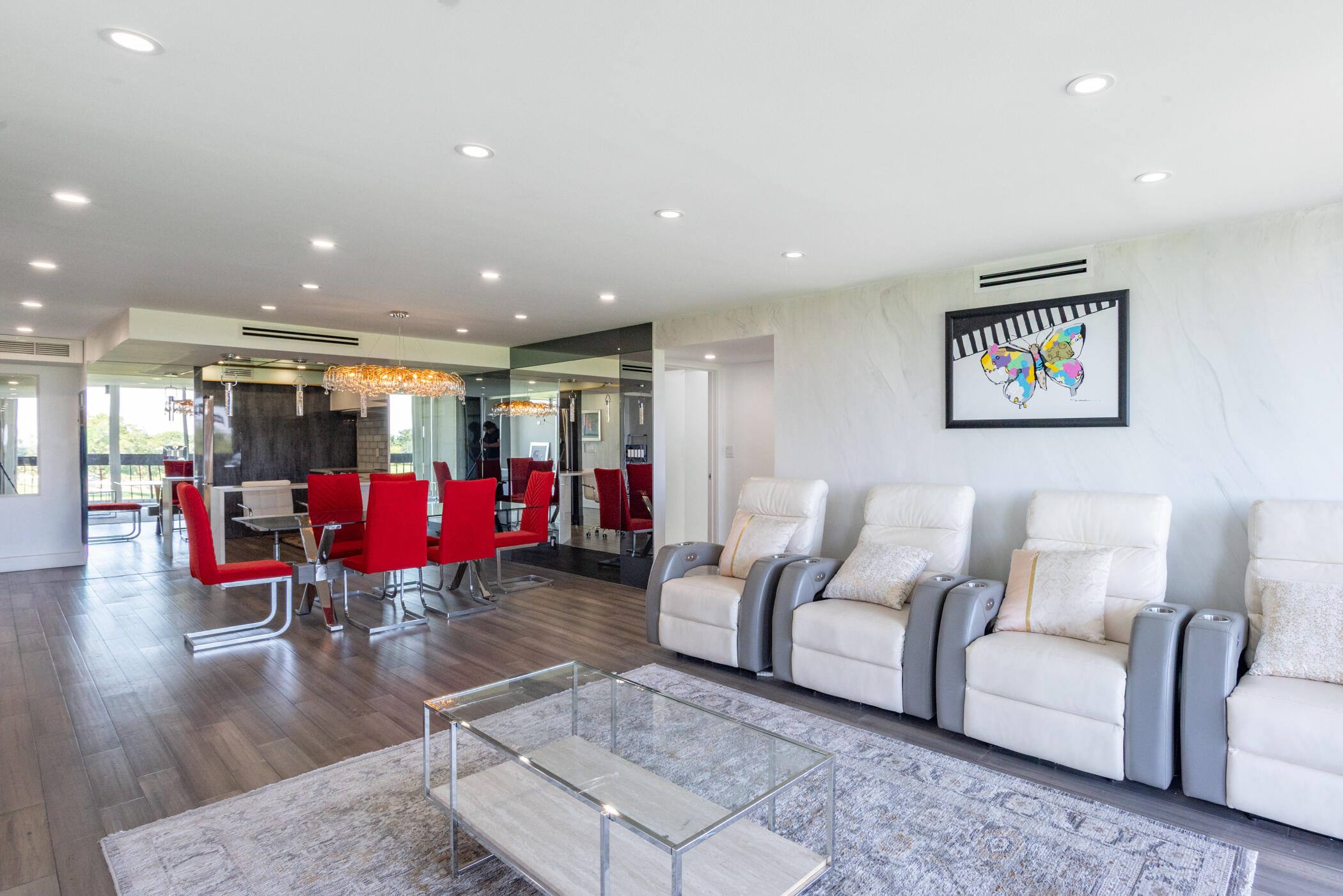 LANDS OF THE PRESIDENT CONDO 2 , - Residential Lease