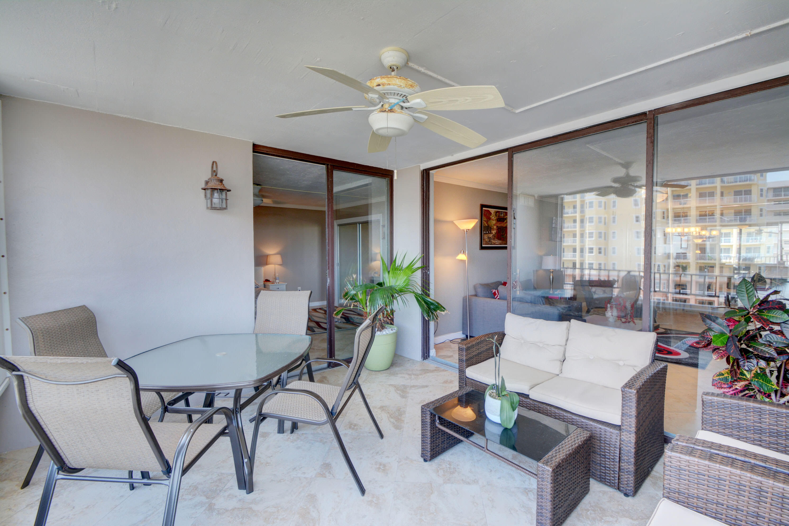EMERALD TOWER CONDO - Residential Lease