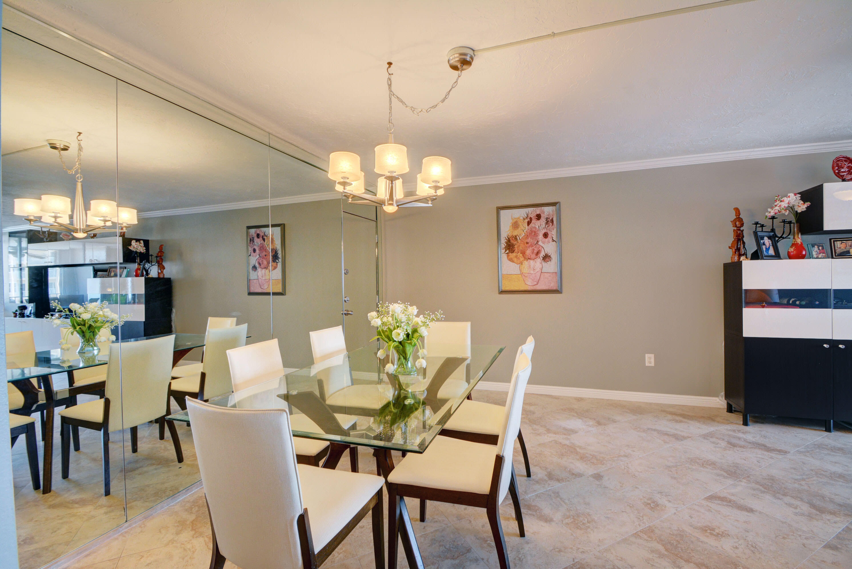 EMERALD TOWER CONDO - Residential Lease