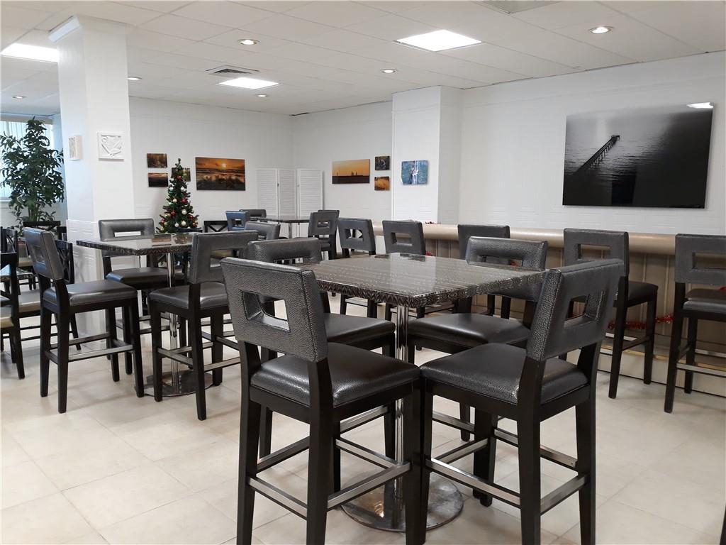 EMERALD TOWER CONDO - Residential Lease