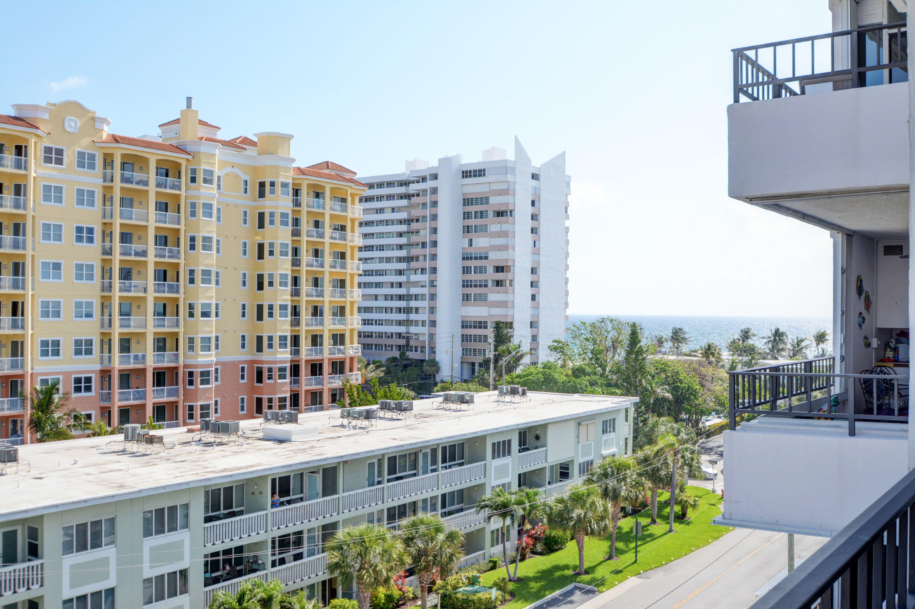 EMERALD TOWER CONDO - Residential Lease