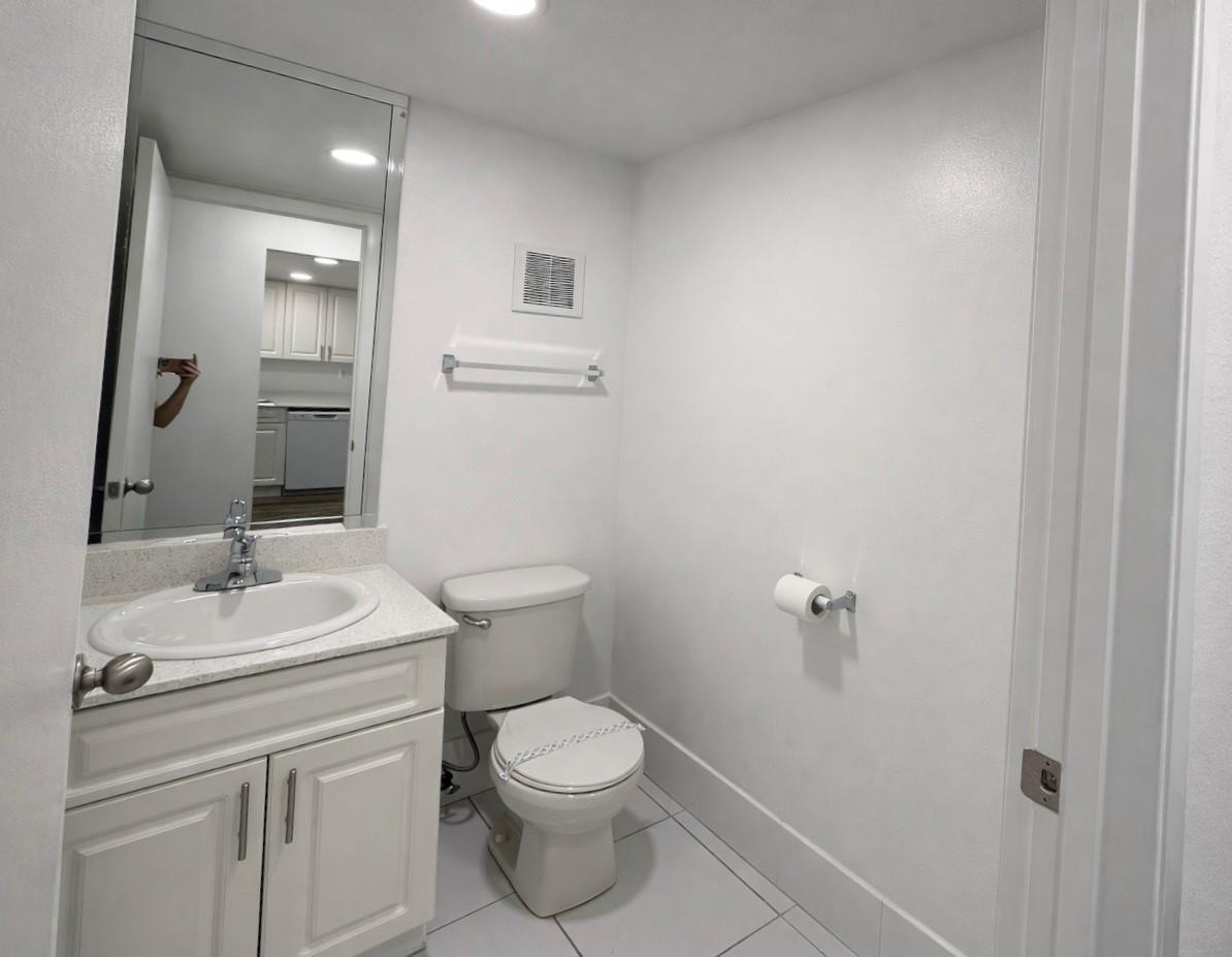 Royalton on the Green - Residential Lease