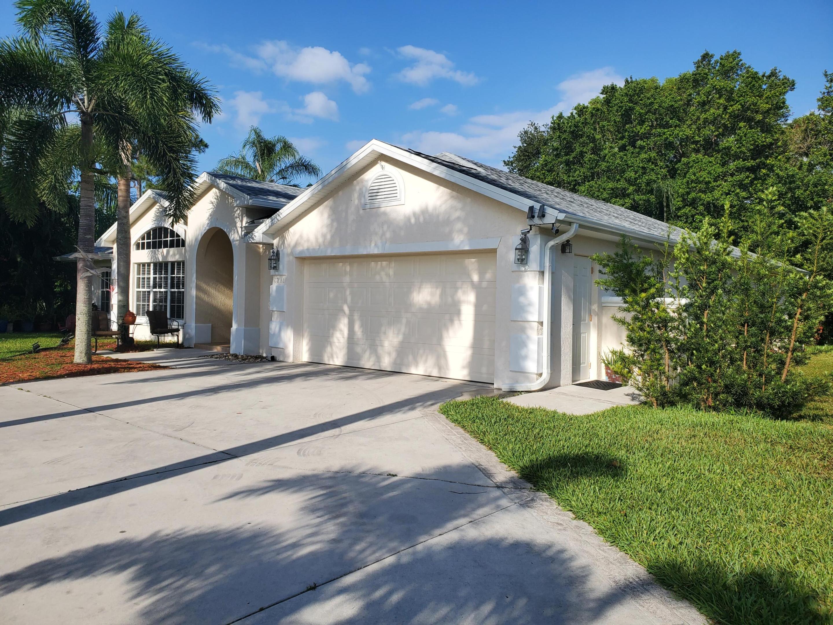 OLEANDER PINES - Residential