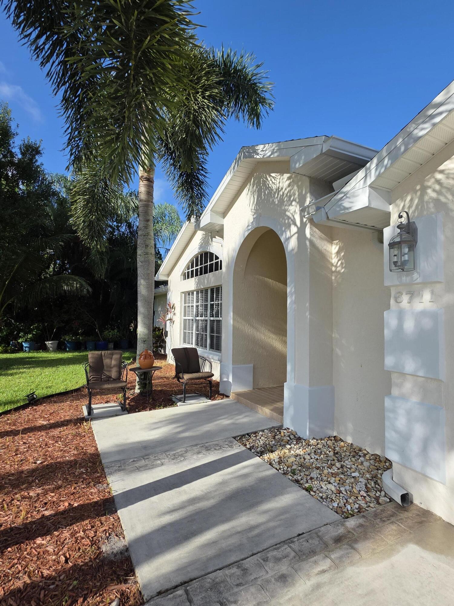 OLEANDER PINES - Residential