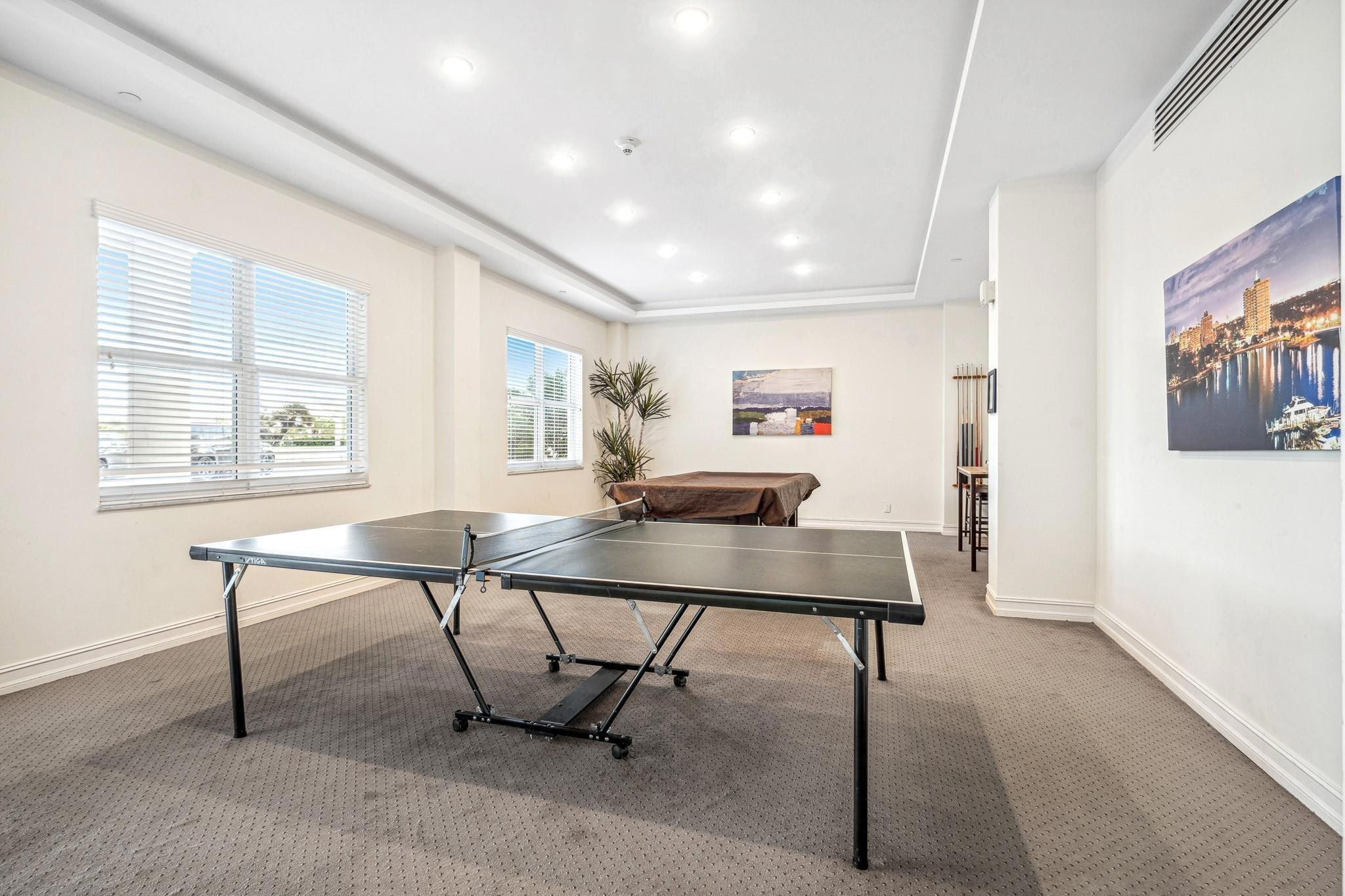 Venetian Condominium - Residential
