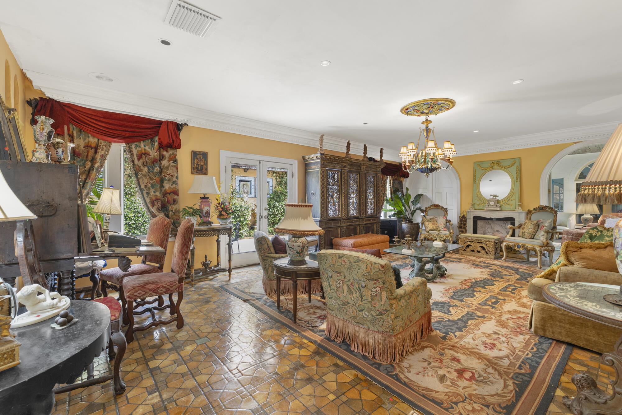 NORTH SHORE TERRACE PL NO 1 - Residential
