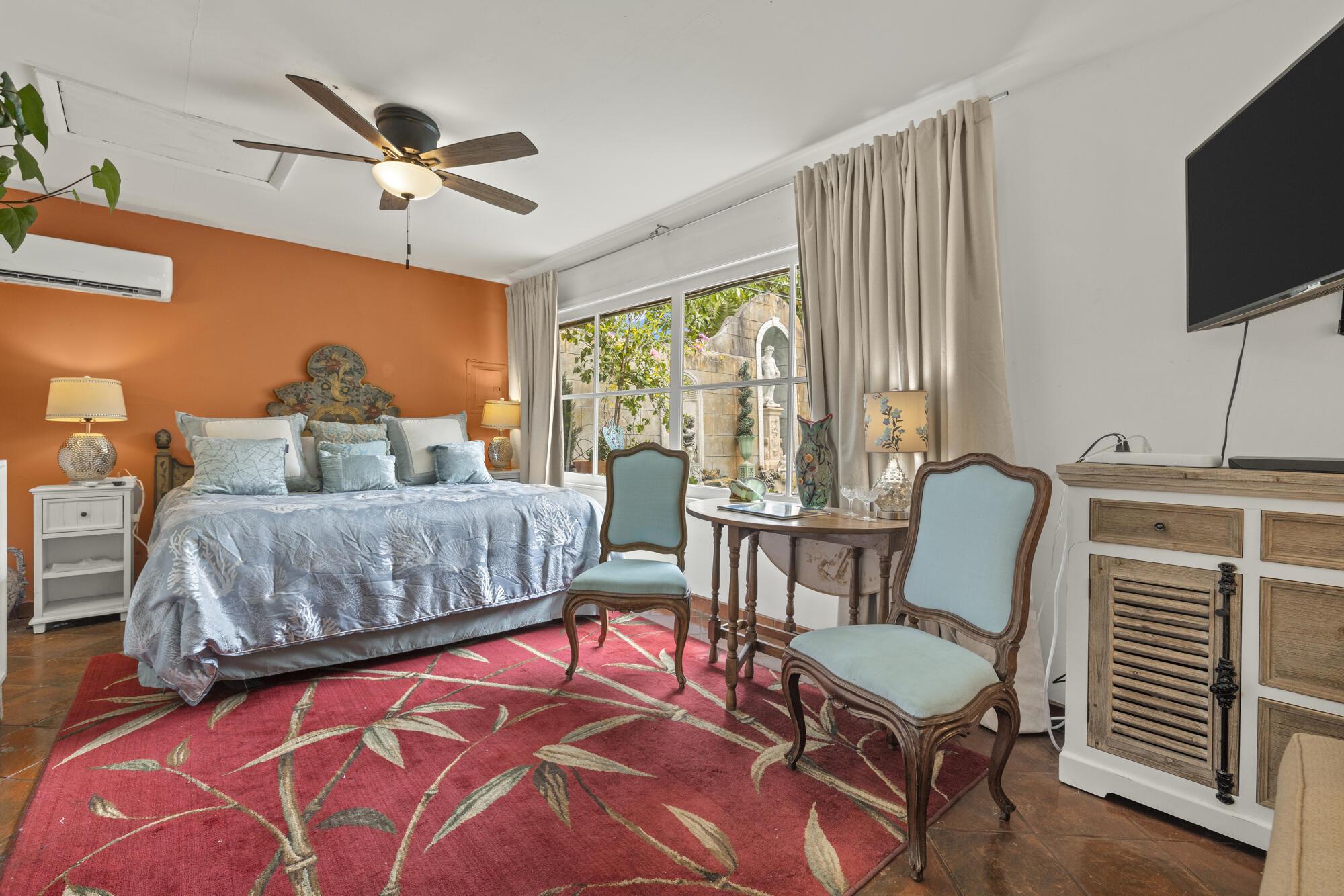 NORTH SHORE TERRACE PL NO 1 - Residential