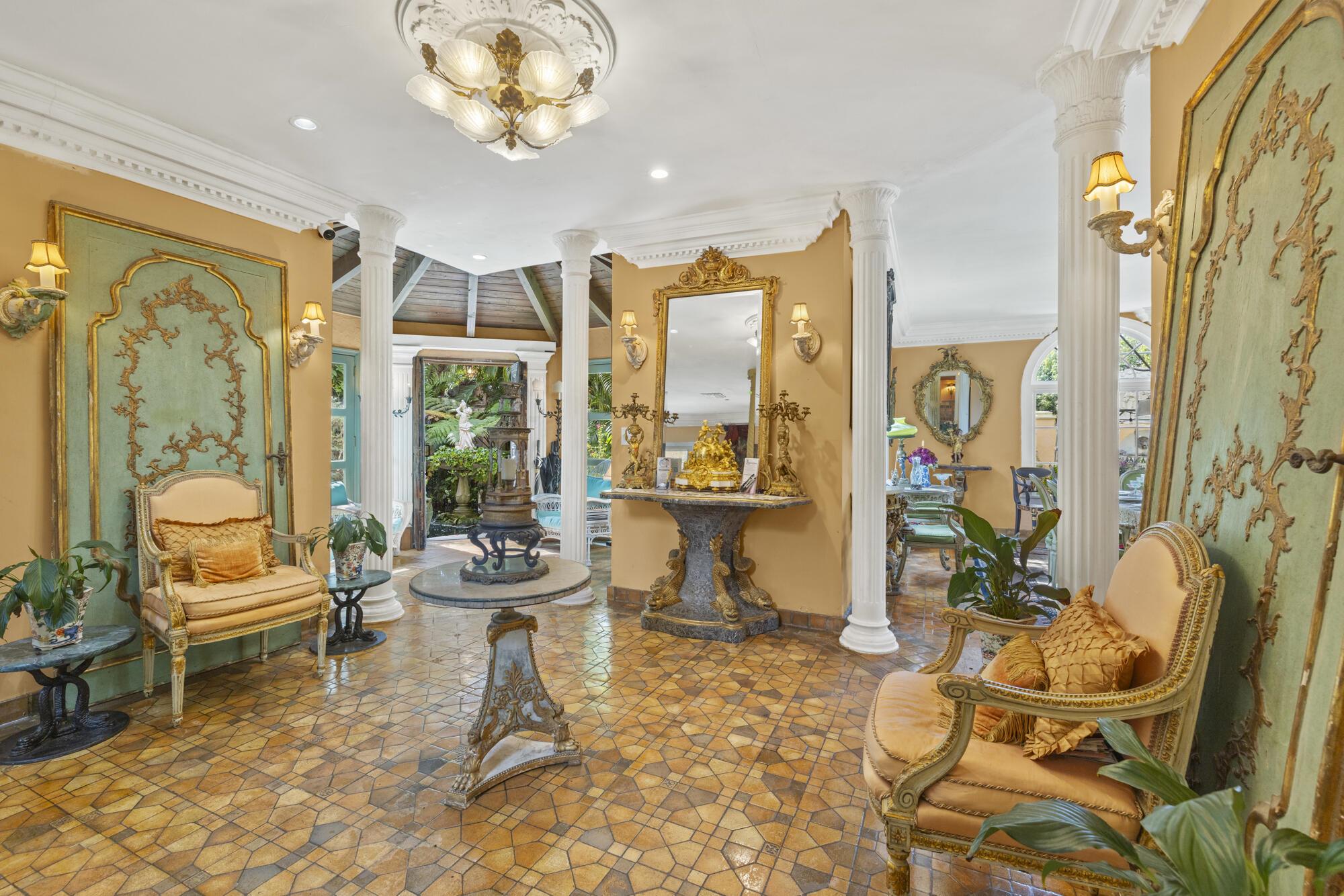 NORTH SHORE TERRACE PL NO 1 - Residential