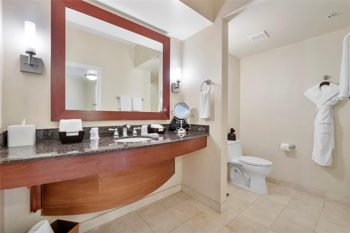 TRUMP INTERNATIONAL - Residential