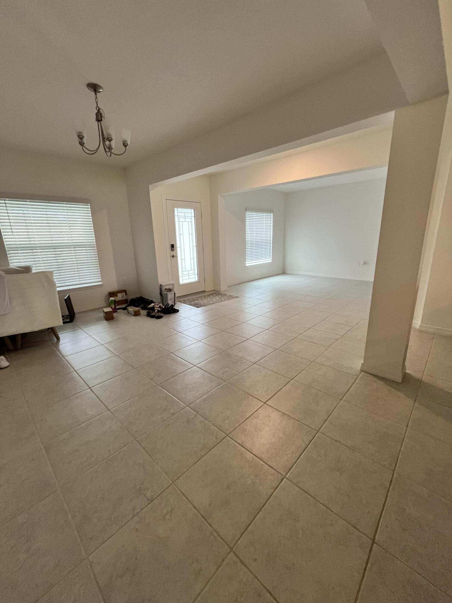 PORT ST LUCIE SECTION 12 - Residential Lease