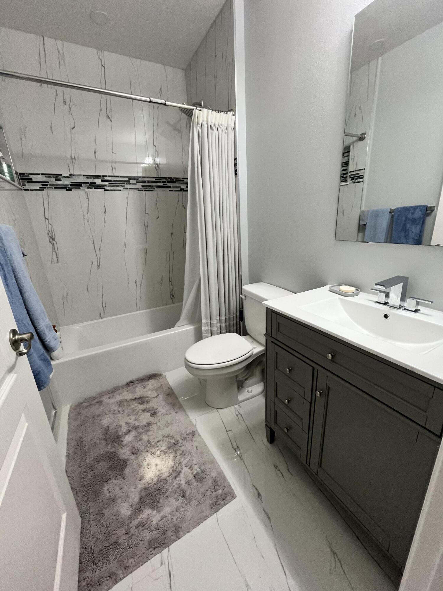PORT ST LUCIE SECTION 12 - Residential Lease