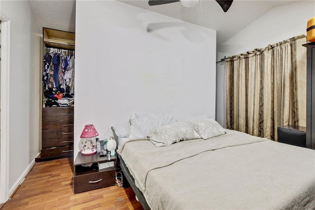 Holiday Spgs East 133-49 - Residential