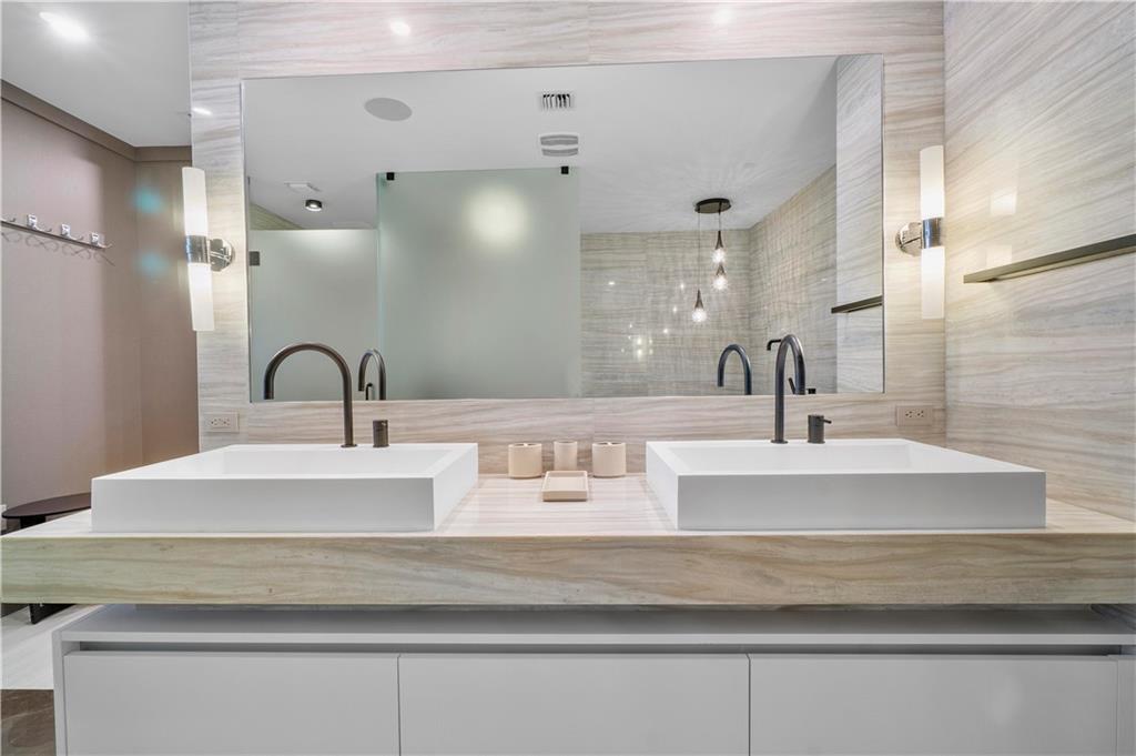 Auberge Beach Residences - Residential