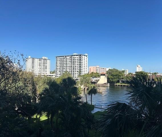 Welcome to this waterfront condo in the prestigious Voyager Condominium located in Pompano Beach, Florida. This well-appointed residence features two bedrooms and two full bathrooms within 1,430 square feet of thoughtfully designed living space.  24/7 security, an oversized heated resort style pool, secured parking garage for one car and ample guest parking.  Open balcony with garden and Intracoastal views.
