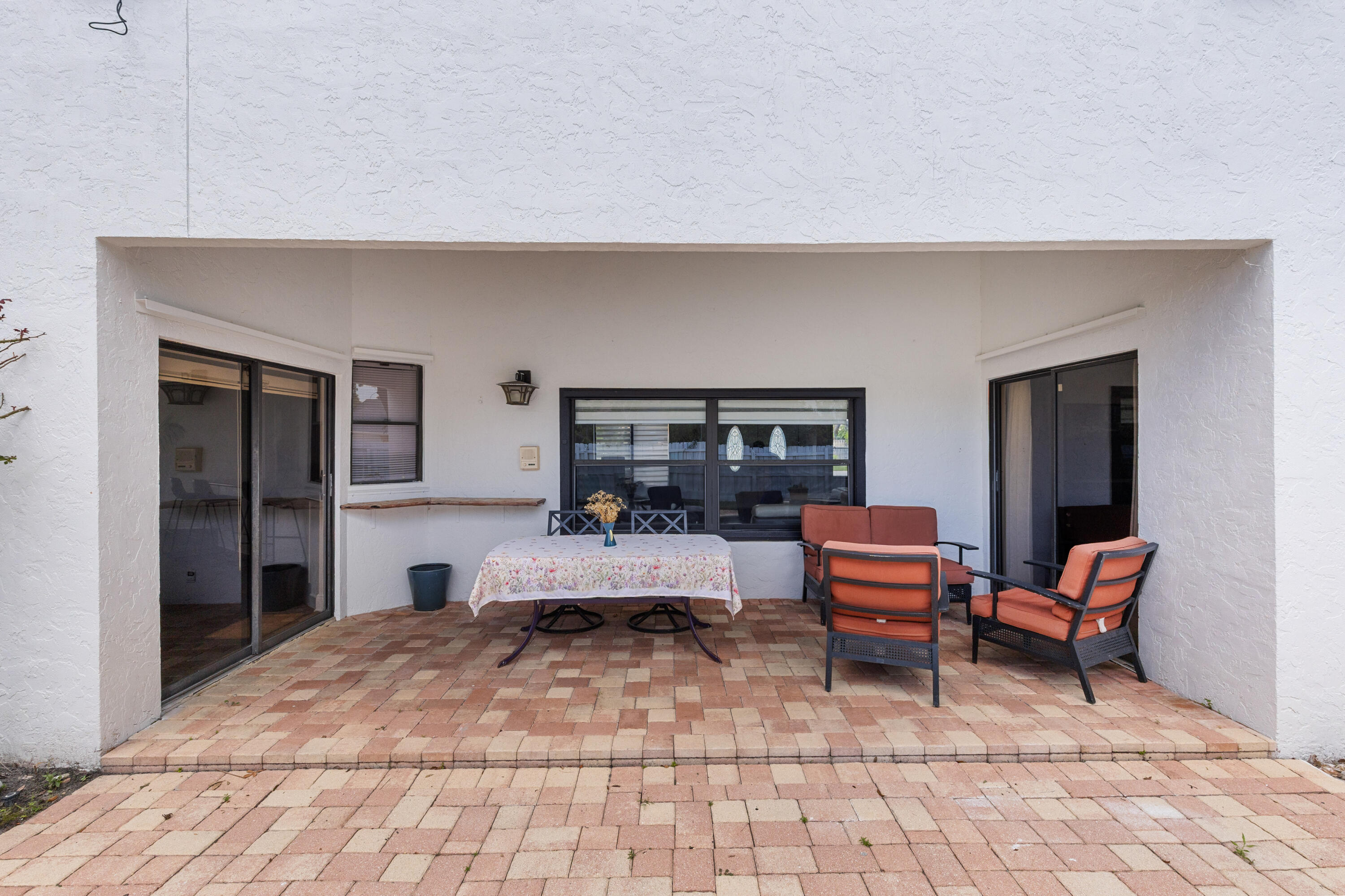 GREENVIEW SHORES 1 OF WELLINGTON - Residential